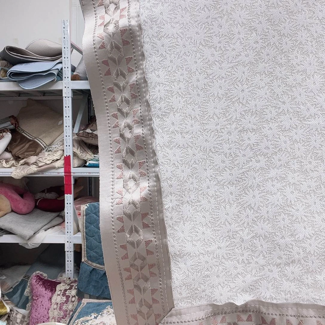 皮革不说算什么呀是啊