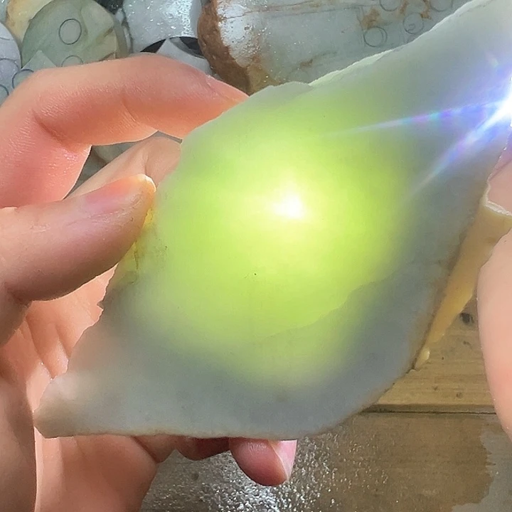 翡翠颈饰未镶嵌纯天然缅甸翡翠