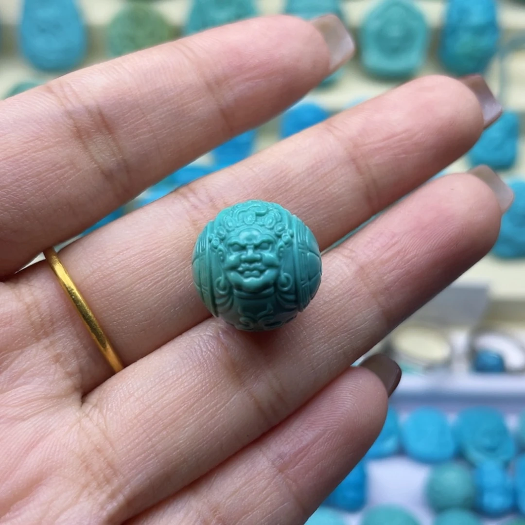 绿松石雕刻未镶嵌