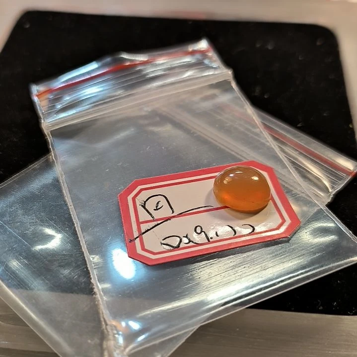 风***顺未镶嵌戒面石英岩玉