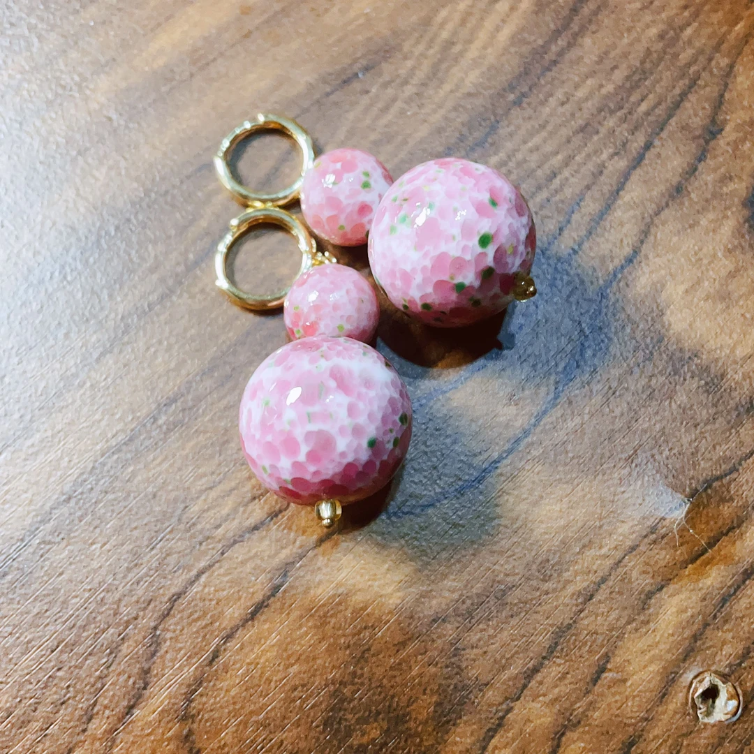 2762   流 璃 陨耳扣多样性发货