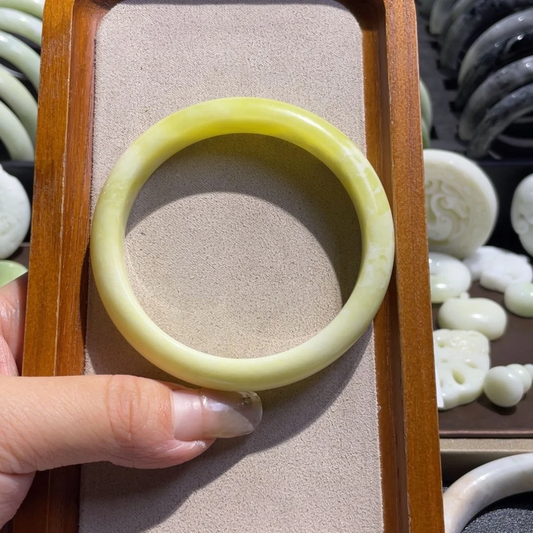 蓝田玉（蛇纹石化大理石玉）手镯未镶嵌Y*
