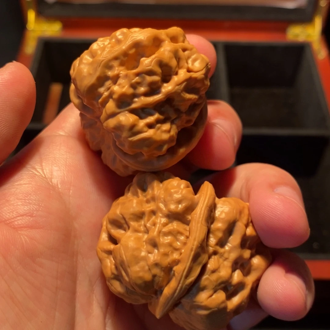 .***.文玩核桃吊坠16985669999