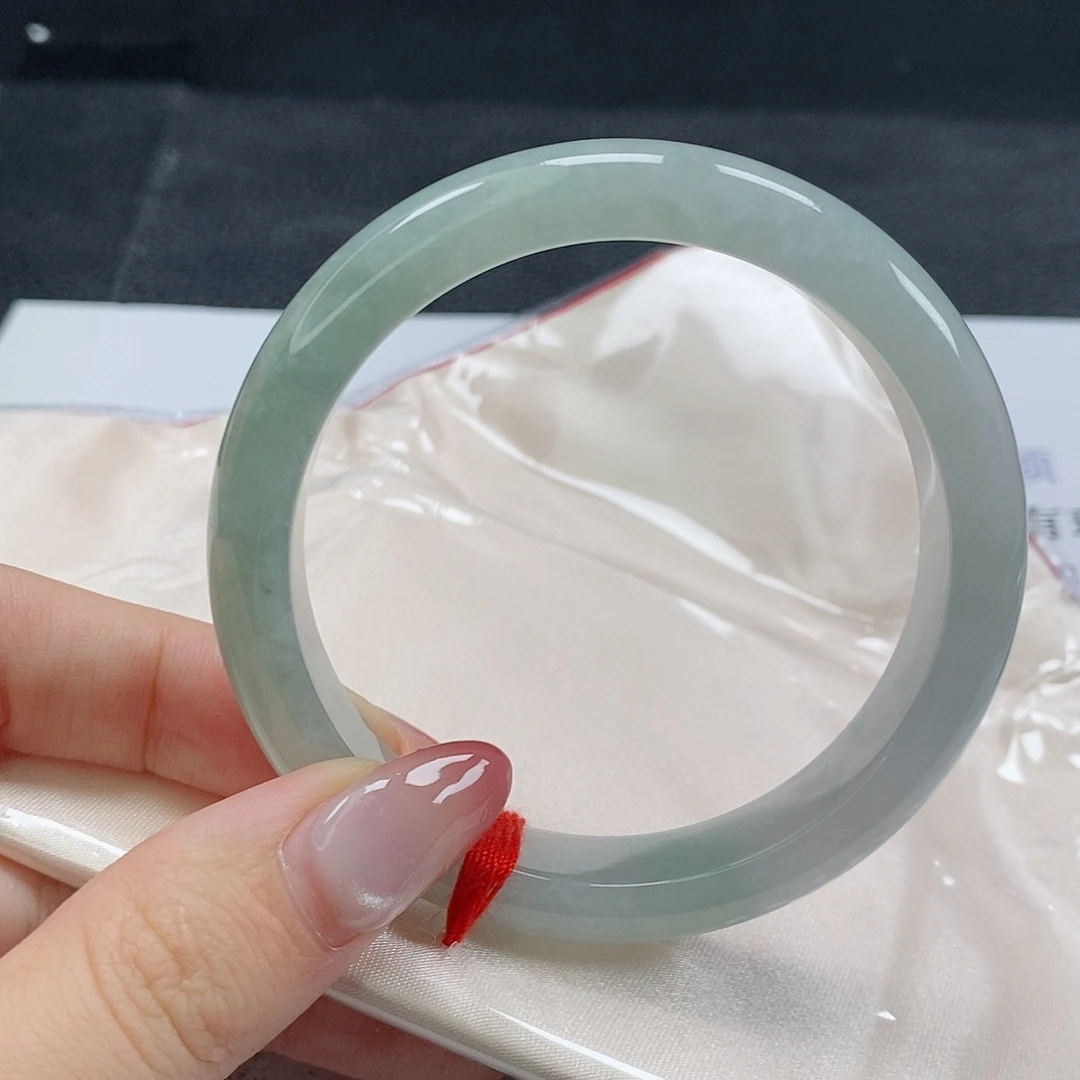 【闪购商品】翡翠手镯未镶嵌383号