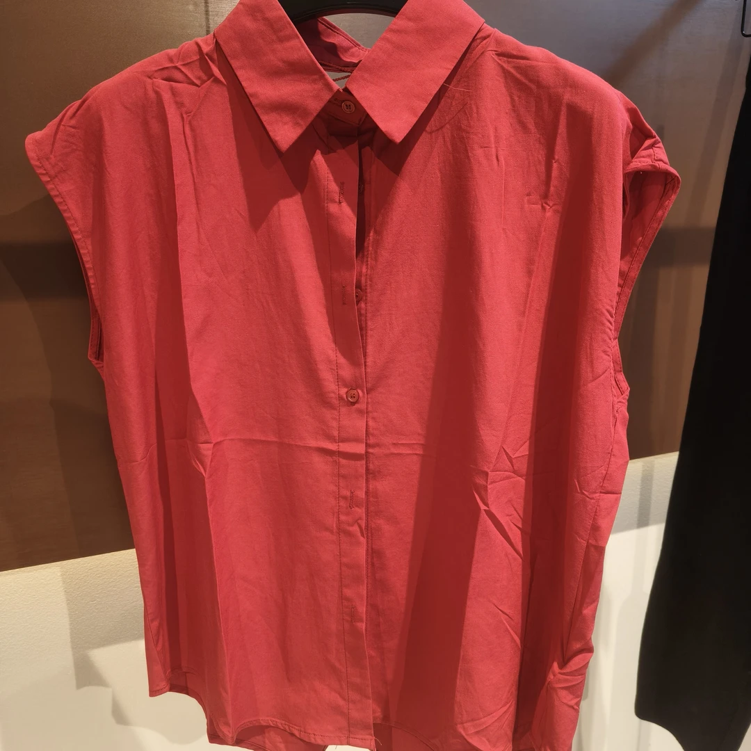 春夏款百搭休闲时尚纯色女士衬衫2552