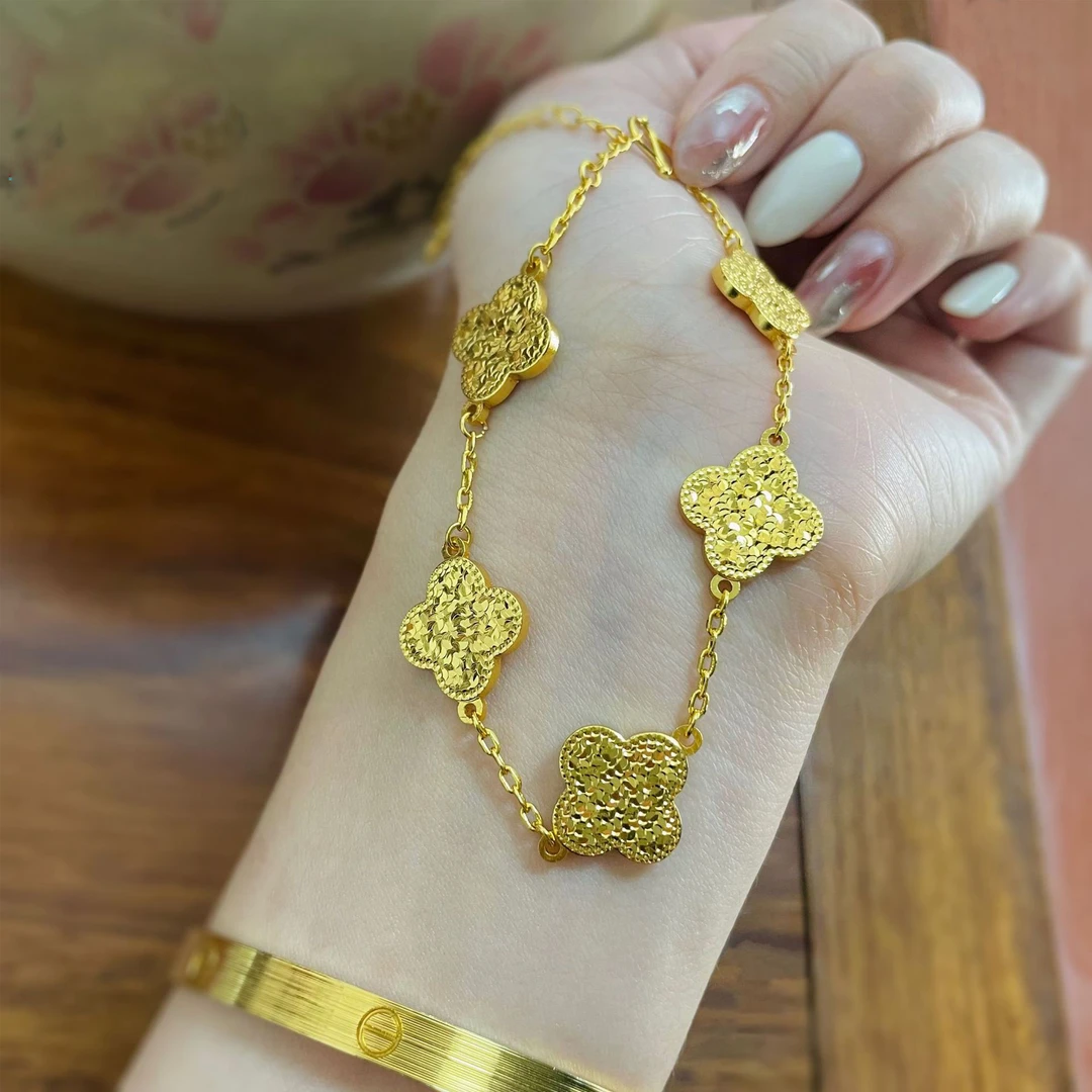 铜合金手链 时尚闪耀碎冰冰幸运草经典轻奢手链CNC四叶草定制版