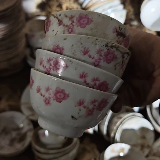 茶盏陶瓷盘子啥都有