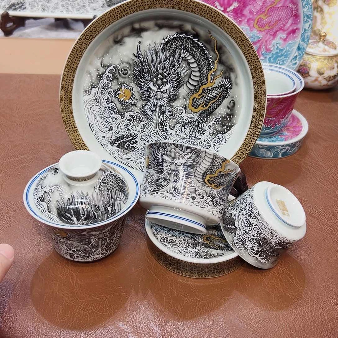 摆件景德镇陶瓷研究所从事生产技术指导