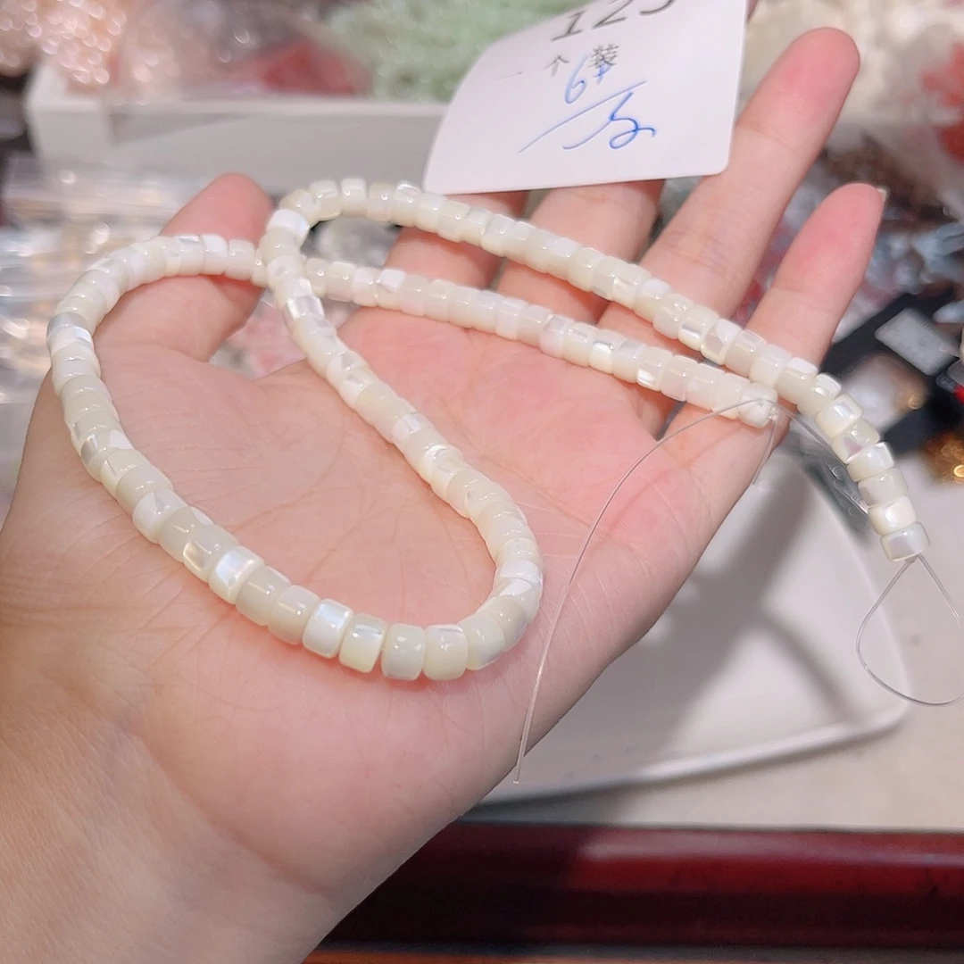 珠宝半成品水晶未镶嵌123 。