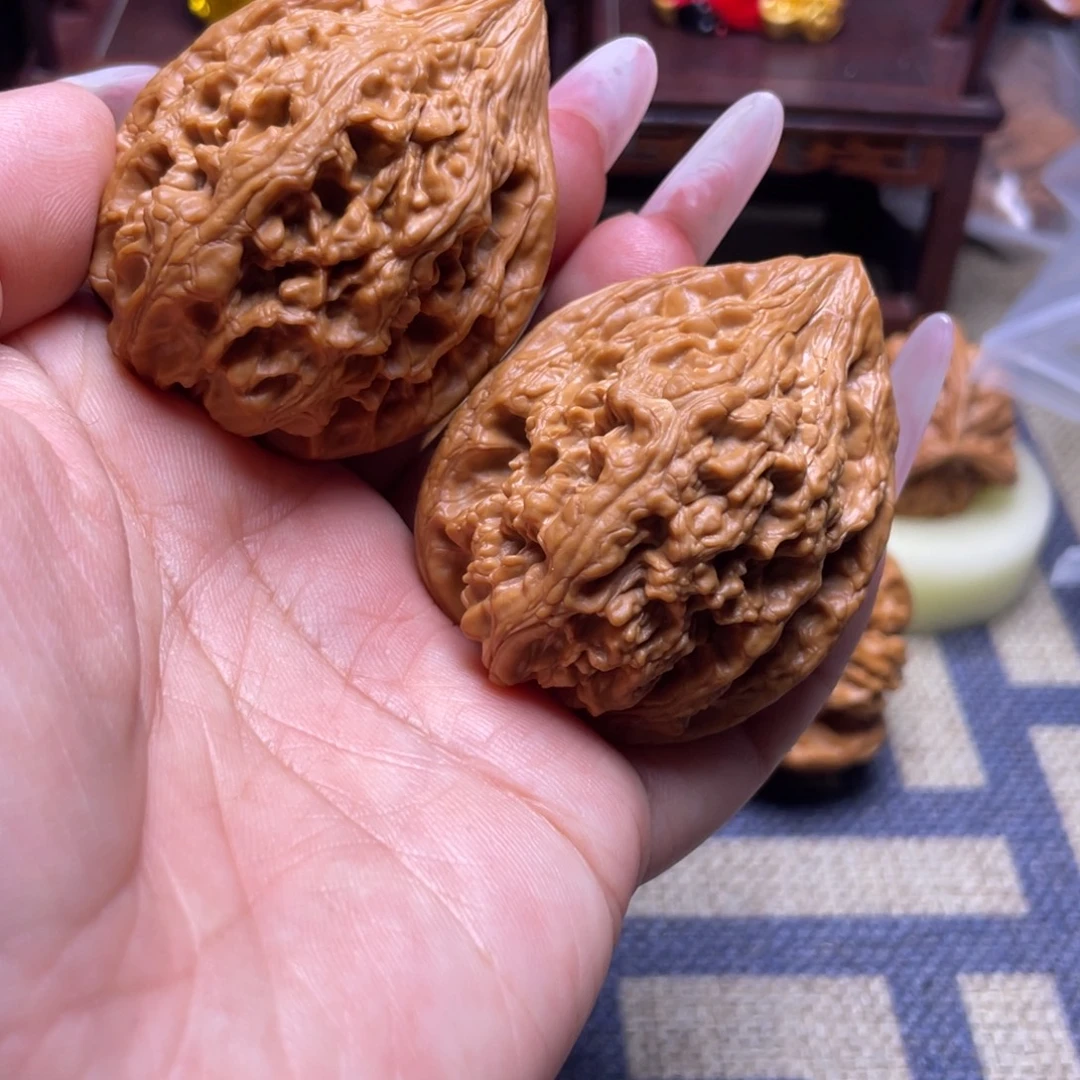 華***年吊坠文玩核桃42大沽石文玩