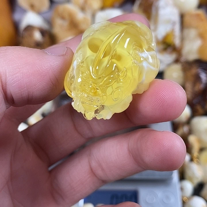 不***尘琥珀未镶嵌珠宝奇石我