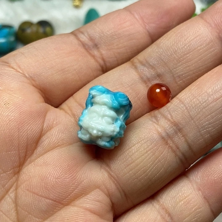 南红玛瑙未镶嵌颈饰