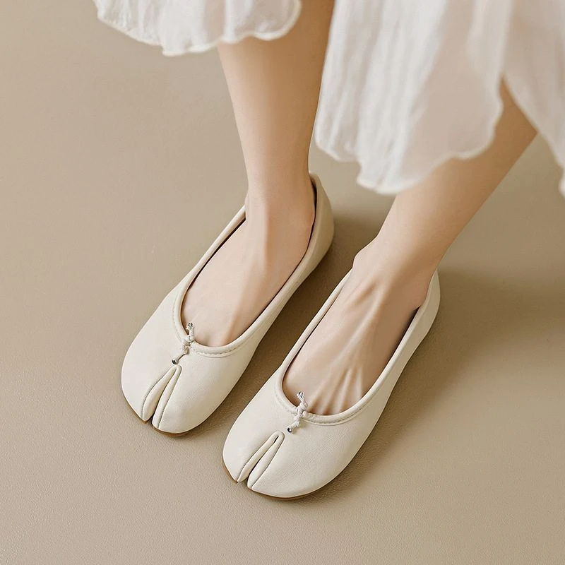 粗跟平底瓢鞋方头单鞋平底鞋百搭分趾女方口鞋夏季平跟软底浅口