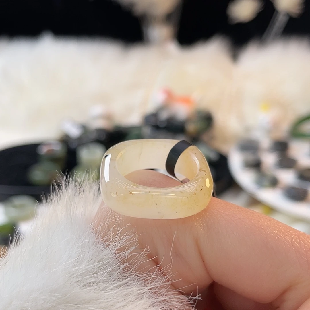 和田玉未镶嵌戒指k82冰透桂花糖方圆18.1mm