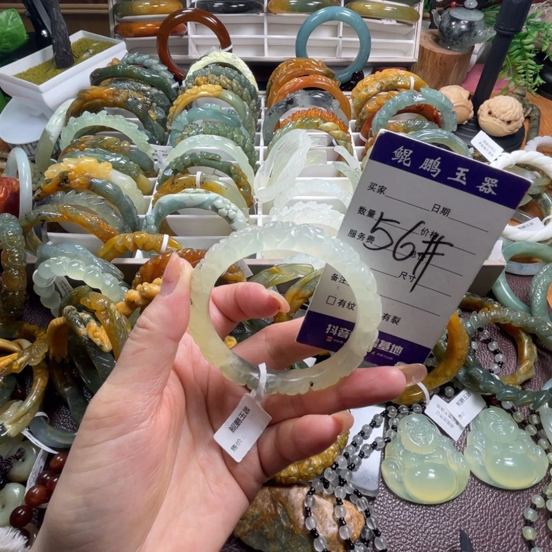 未镶嵌蛇纹石玉手镯
