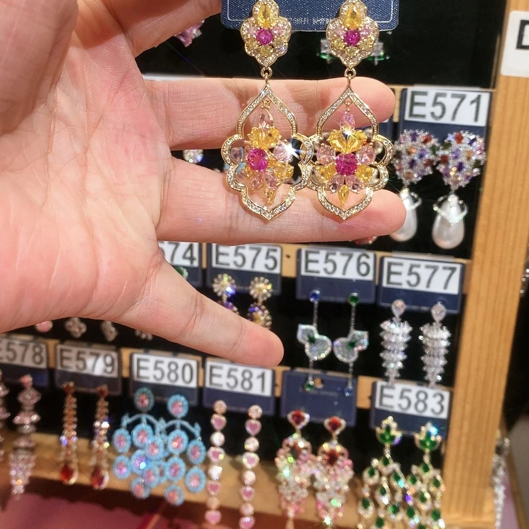 【闪购商品】纯铜925银锆石C****y