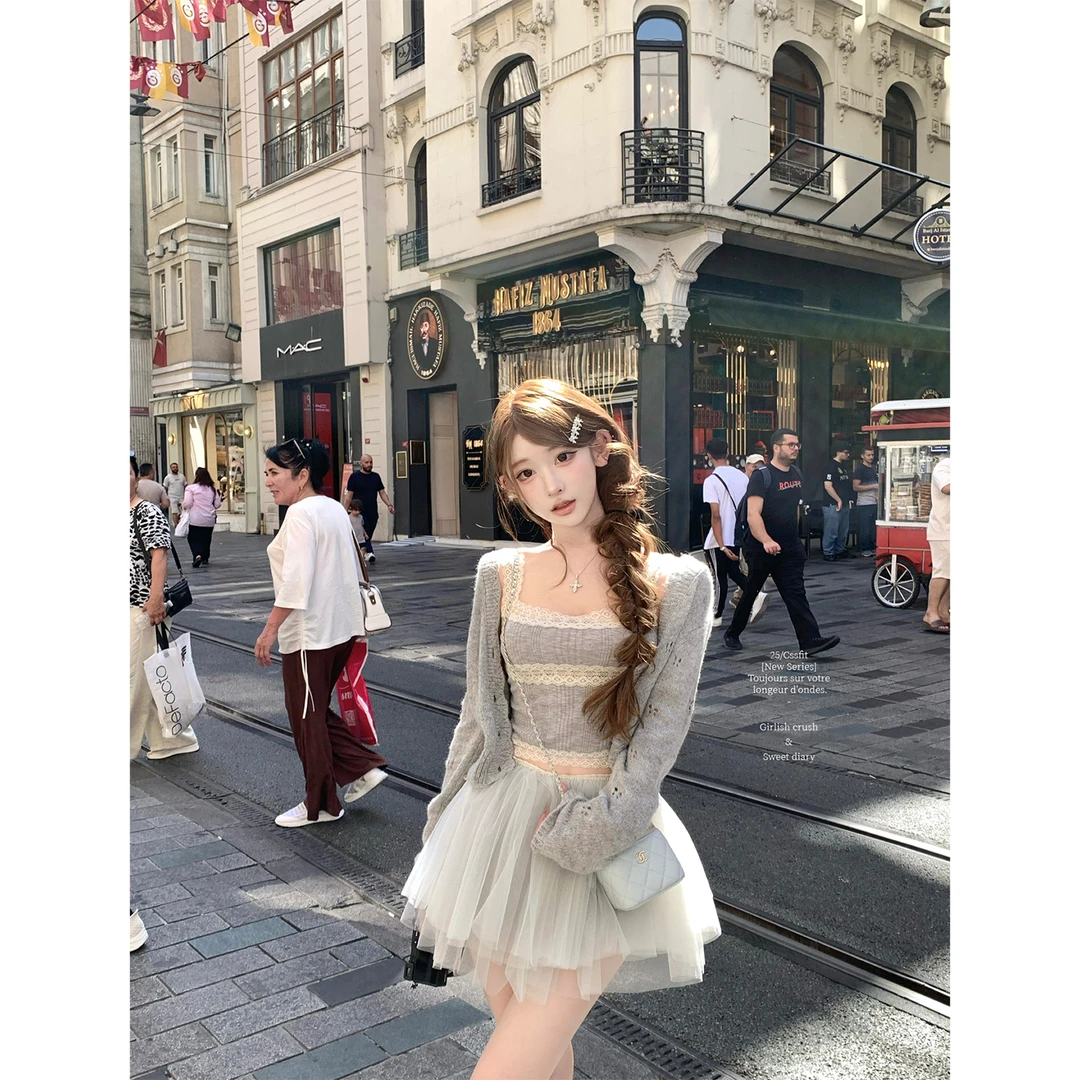 迟伞伞25/fw 莓莓布丁 马海毛镂空针织开衫+蕾丝拼接吊带套组两色