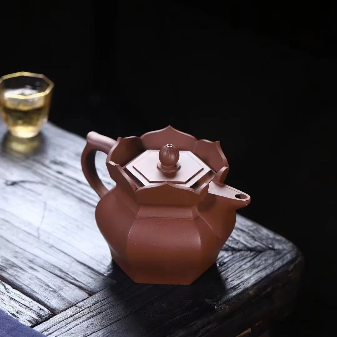 宜兴紫砂原矿泥料僧帽紫砂壶