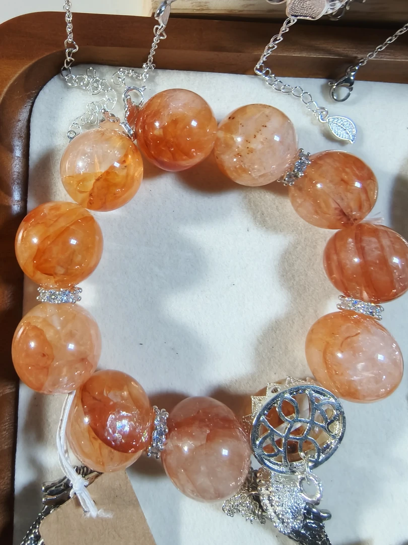 合金合成锆石手镯 设计多样转运招财女款