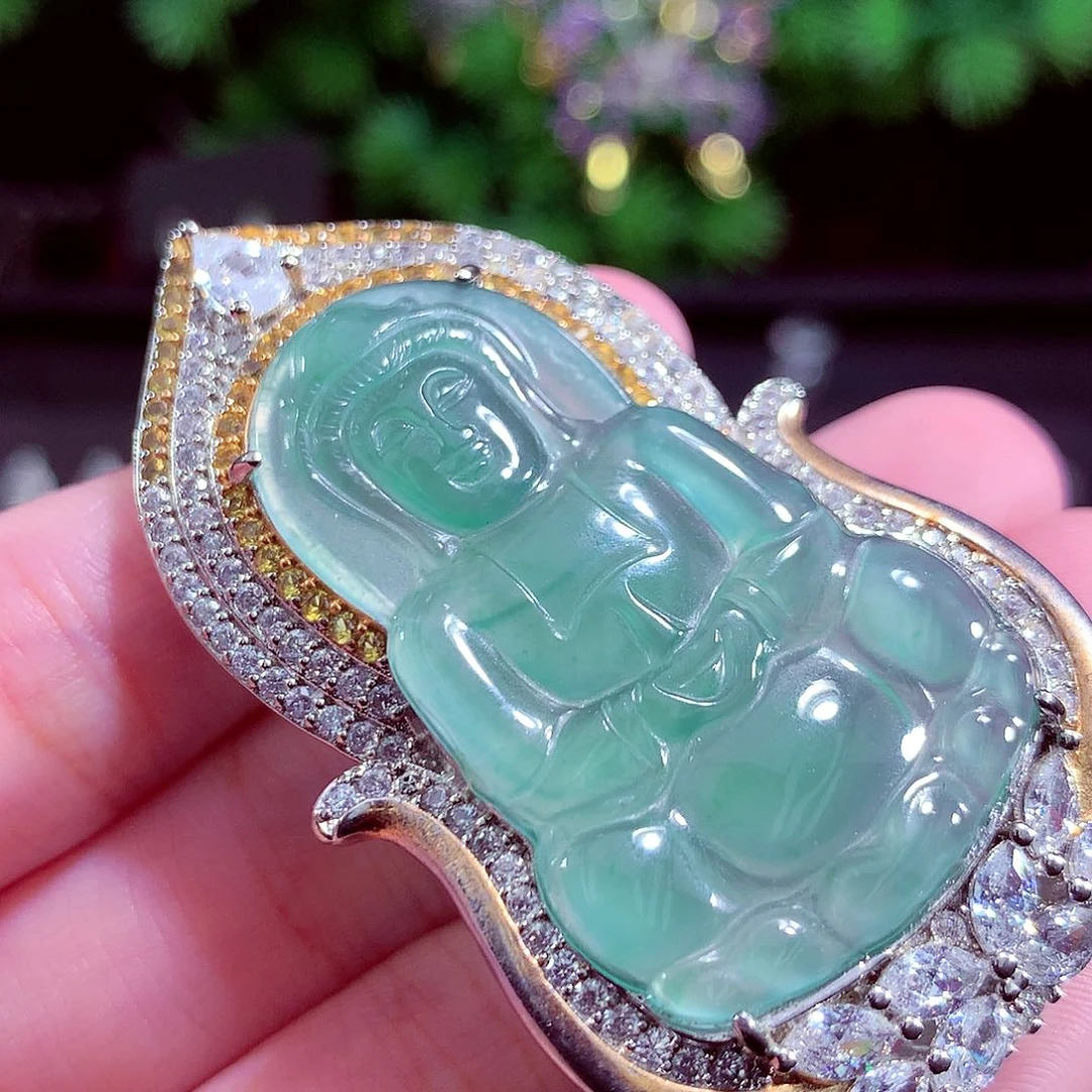 颈饰未镶嵌翡翠天然