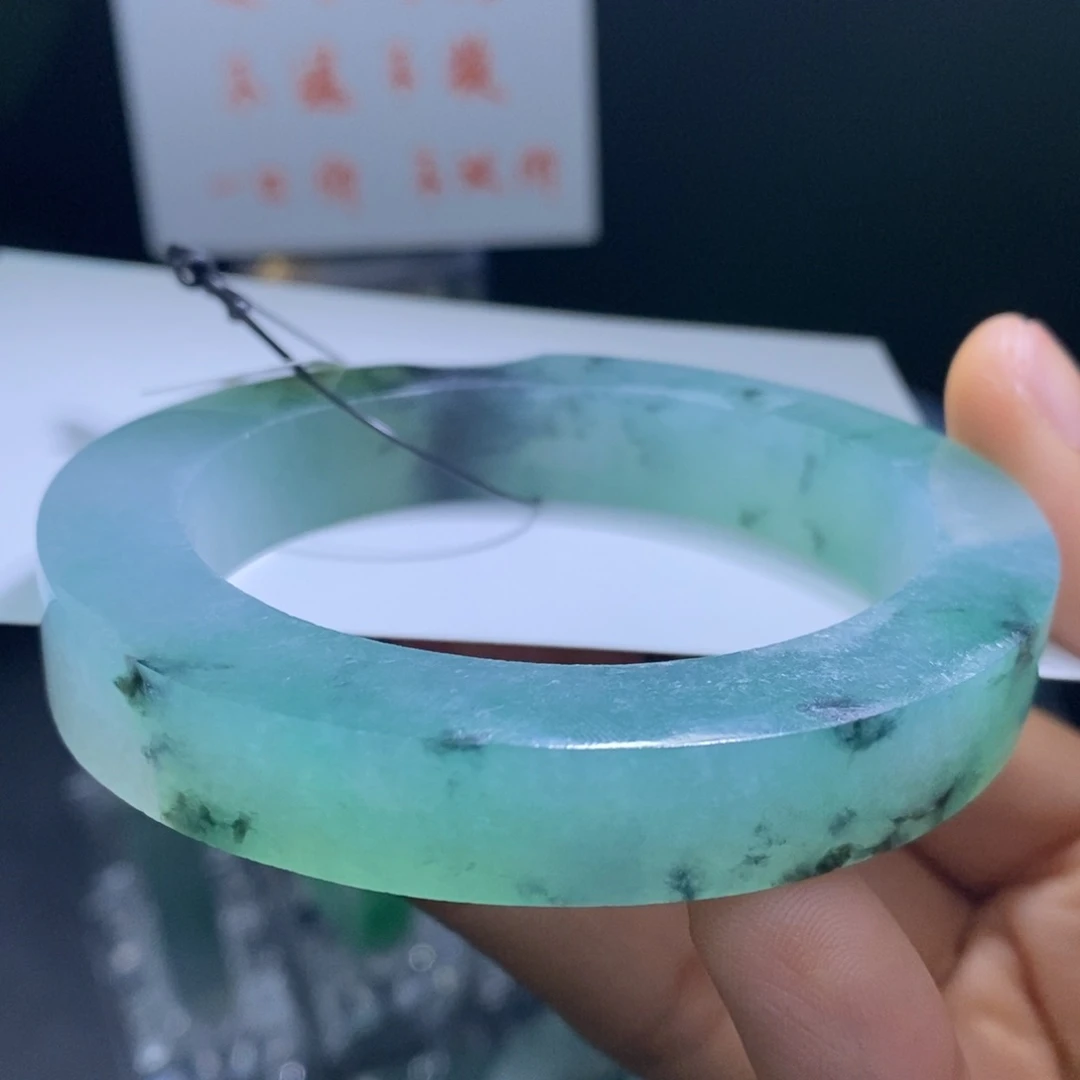 未镶嵌54-59（贵妃）定制翡翠