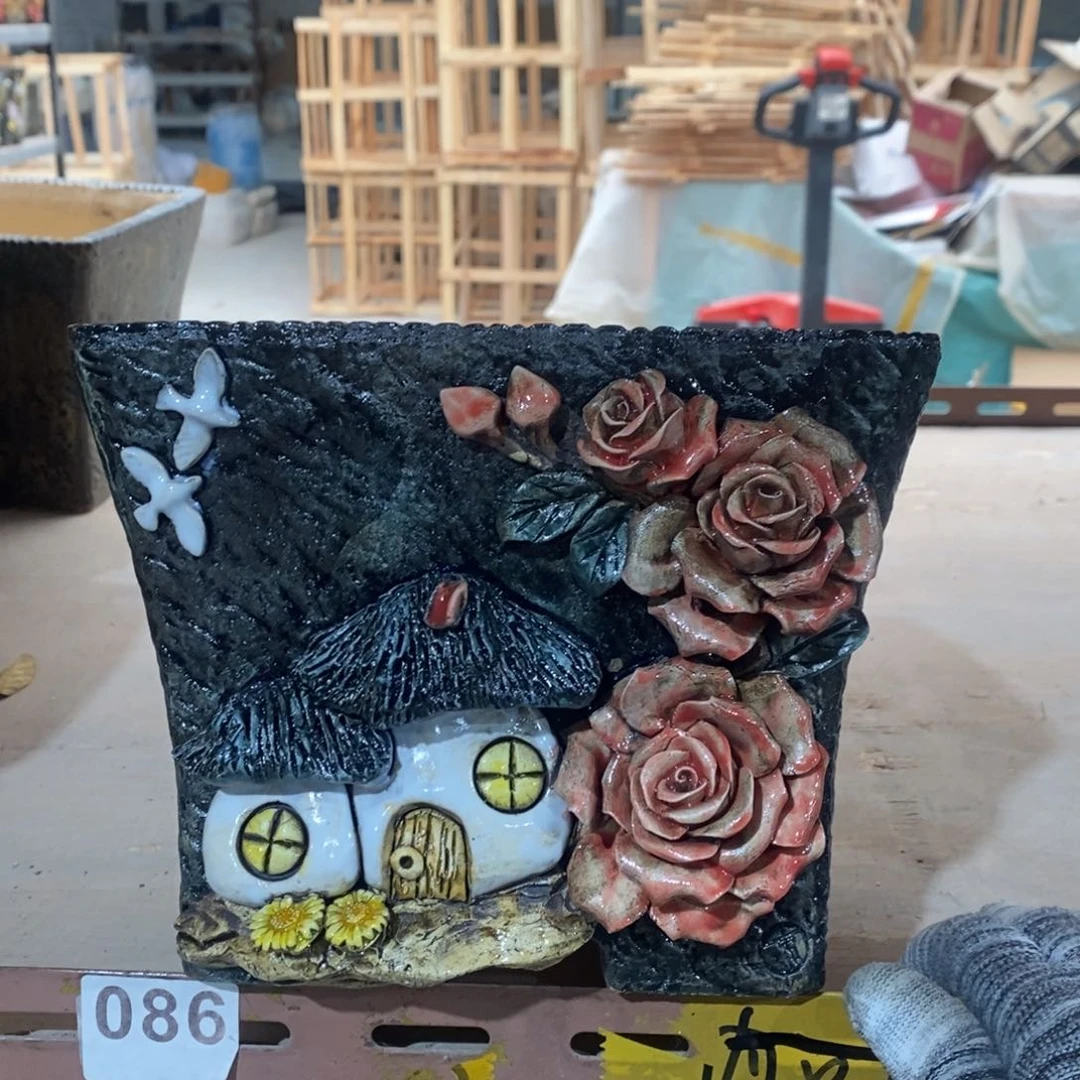 红陶青藤花器多肉花盆