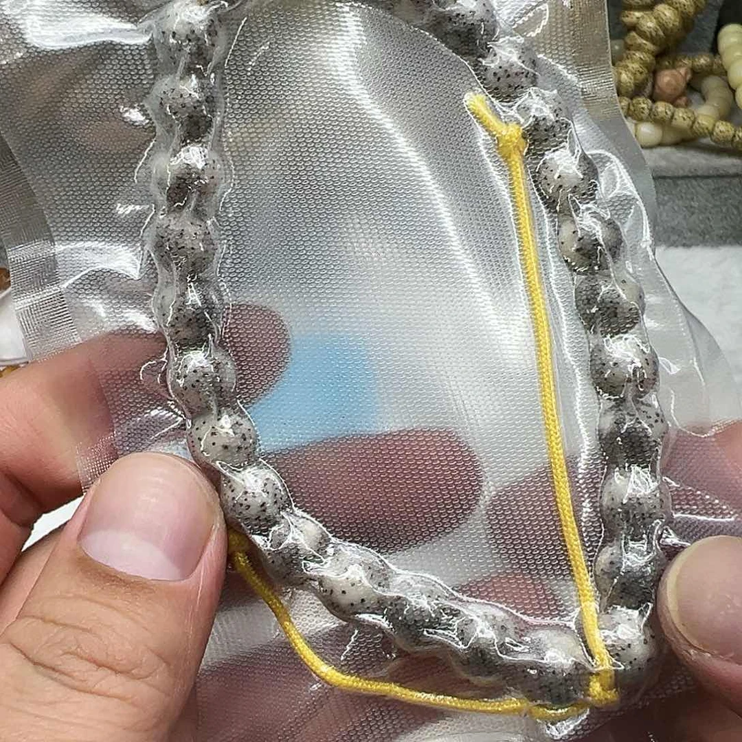 星月菩提手串12王者灰星月菩提0.9圆手持