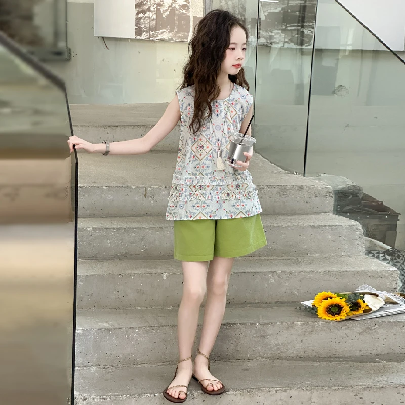 女童碎花无袖短裤套装夏季2025新款国风花边背心两件套中式两件套