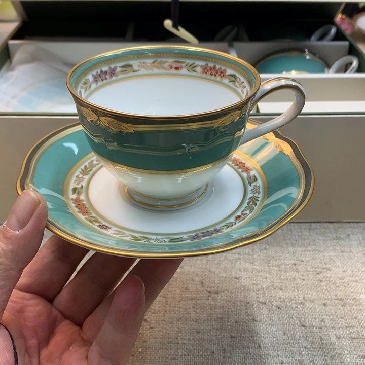 金瓷阁家的美丽瓷器