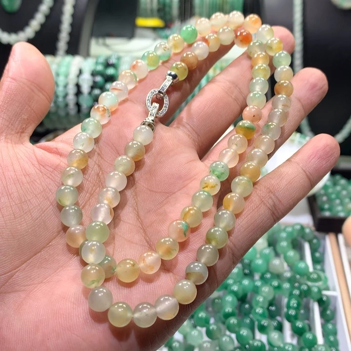 颈饰合金石英质玉