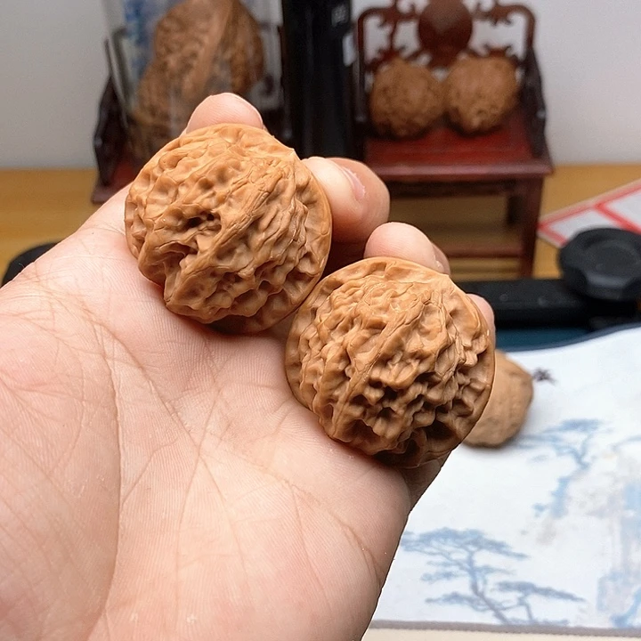 文玩核桃吊坠秦闷