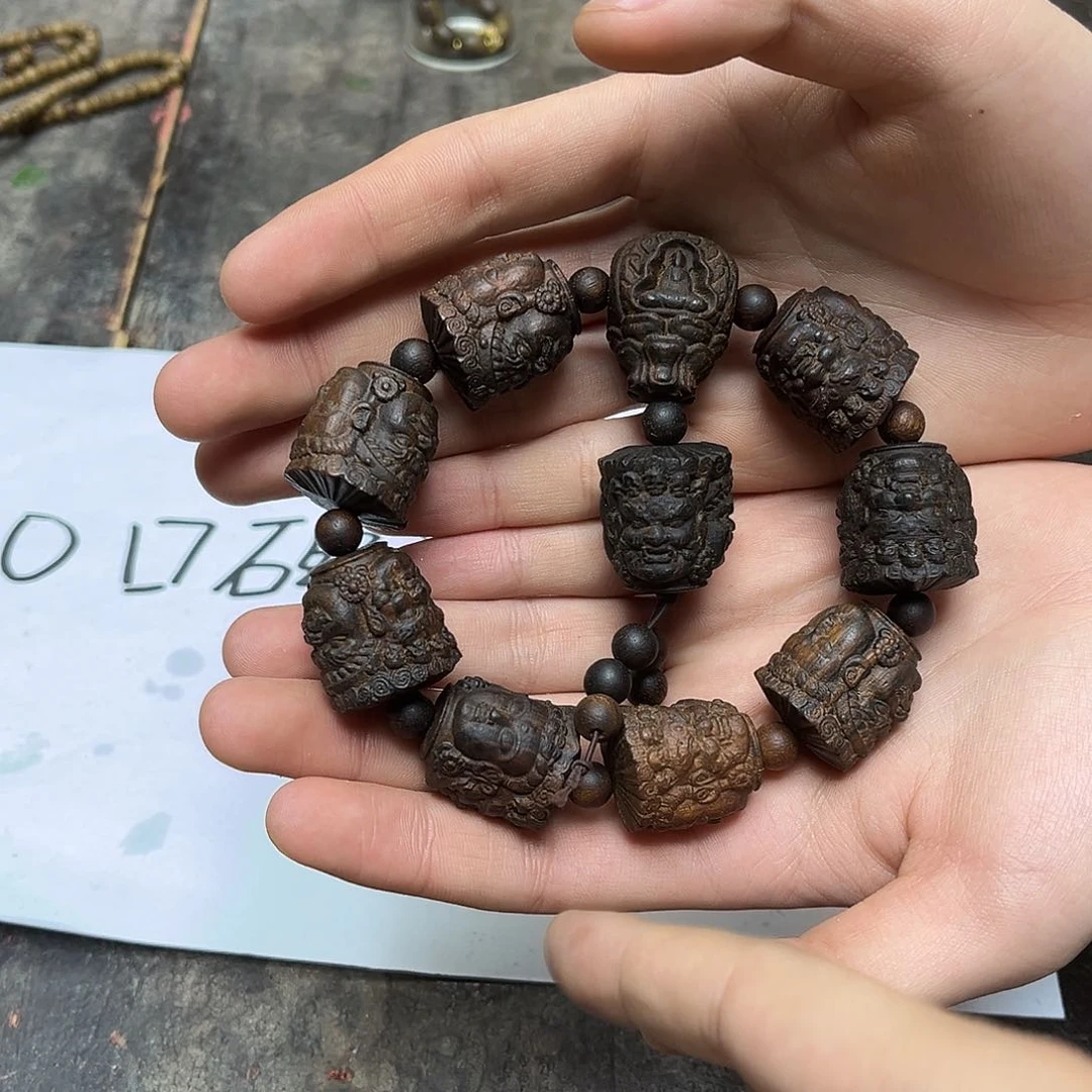 大叶紫檀（黑酸枝木类）