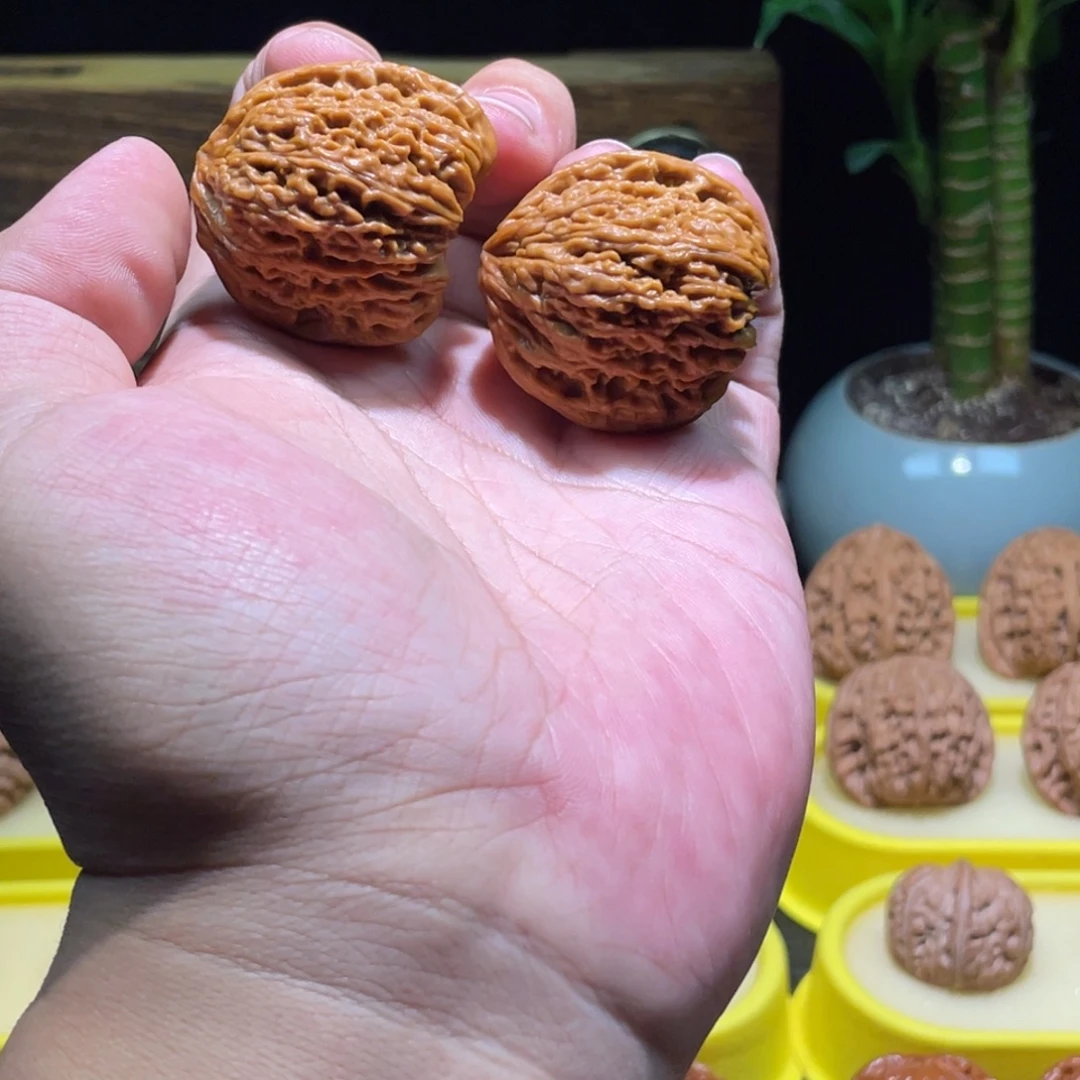 把件文玩核桃37全品满细拉丝凹底天使团子