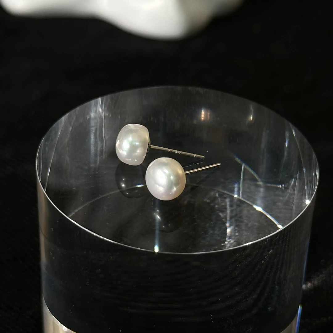 淡水珍珠耳钉(约7mm)白色
