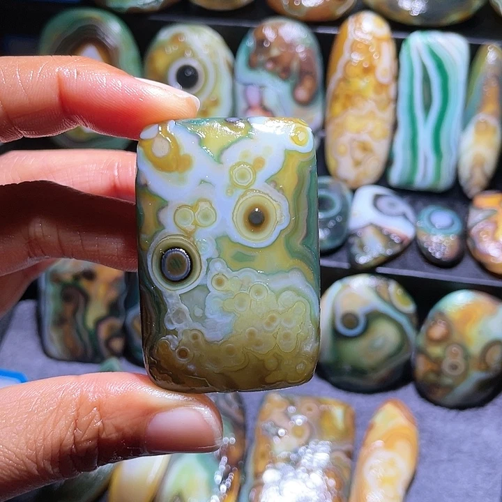 玛瑙/玉髓珠宝奇石未镶嵌