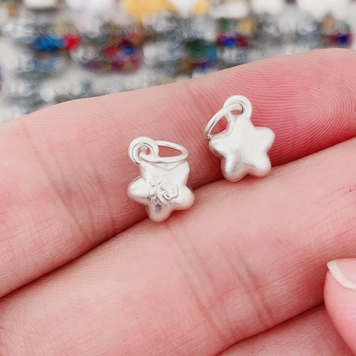 珐琅吊坠足银两个