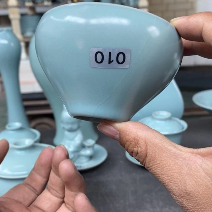 摆件凌**渡抱朴汝瓷仿古微瑕