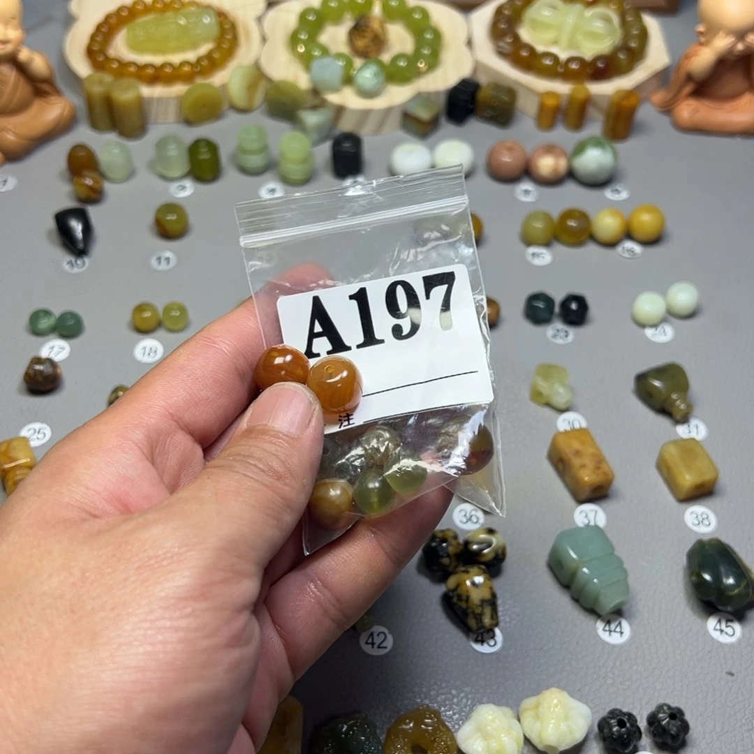 蛇纹石玉未镶嵌配饰t****g