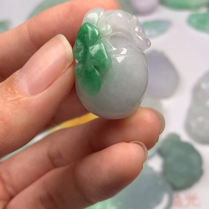 形***？定制翡翠未镶嵌翡翠