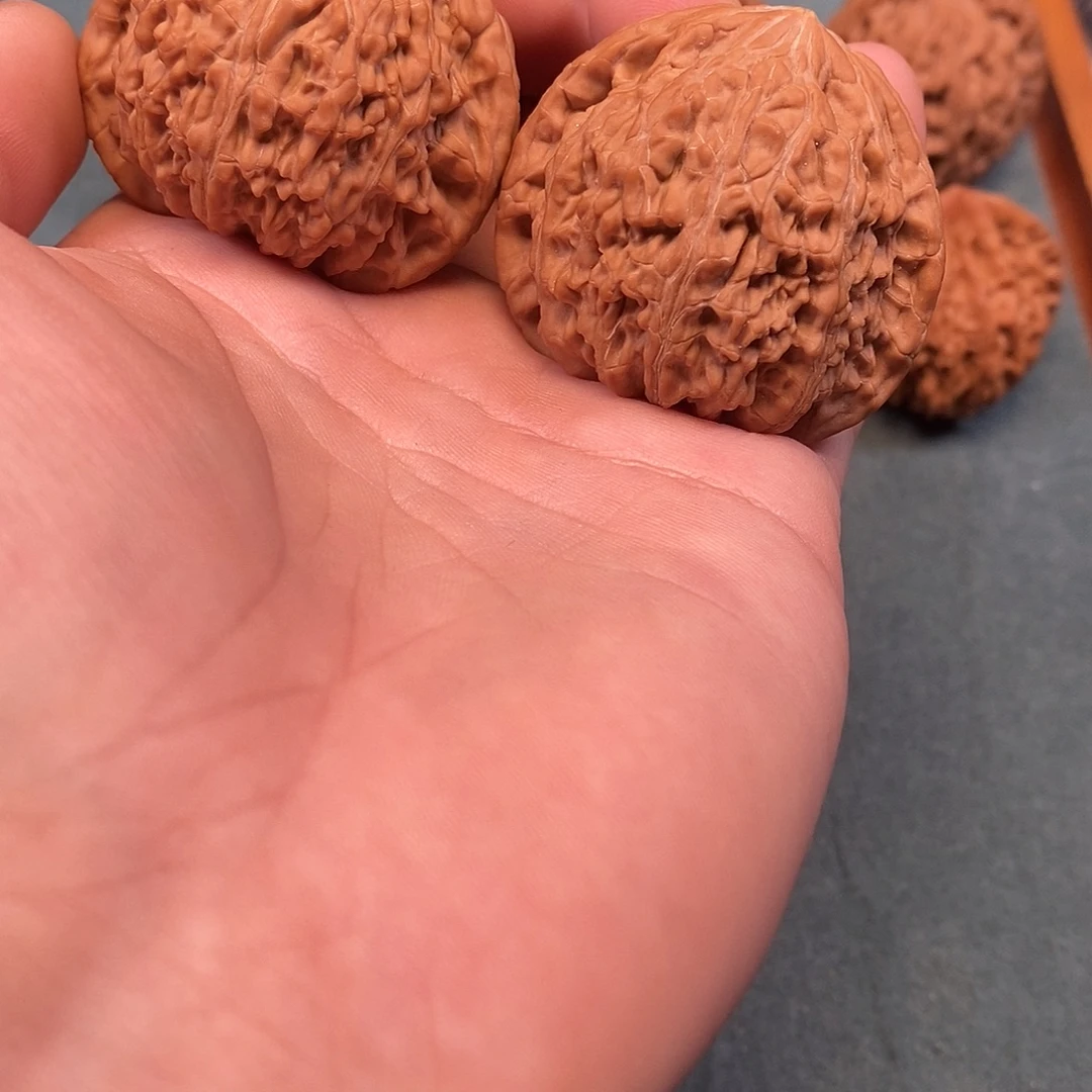 吊坠文玩核桃新品种