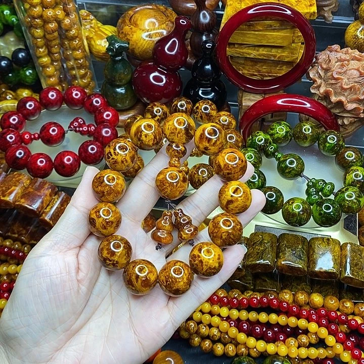 松木琥珀木文玩手串