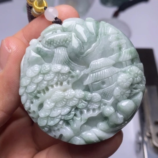 翡翠未镶嵌颈饰翡翠