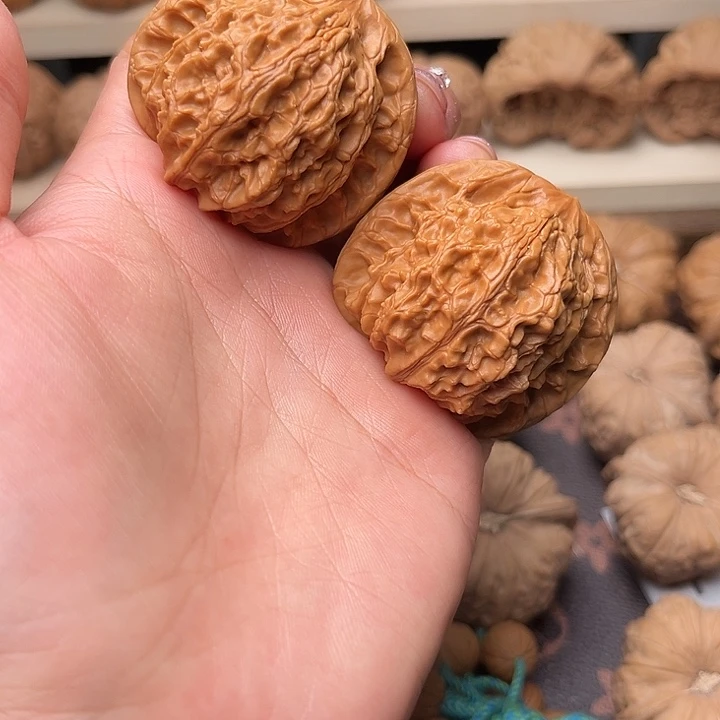 核桃43平顶狮子头4053