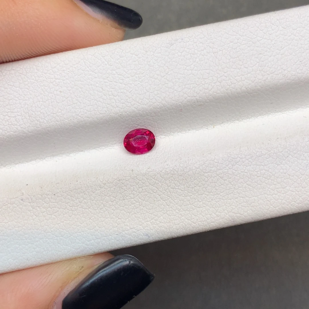 裸石未镶嵌红宝石天然缅甸红宝石0.41ct