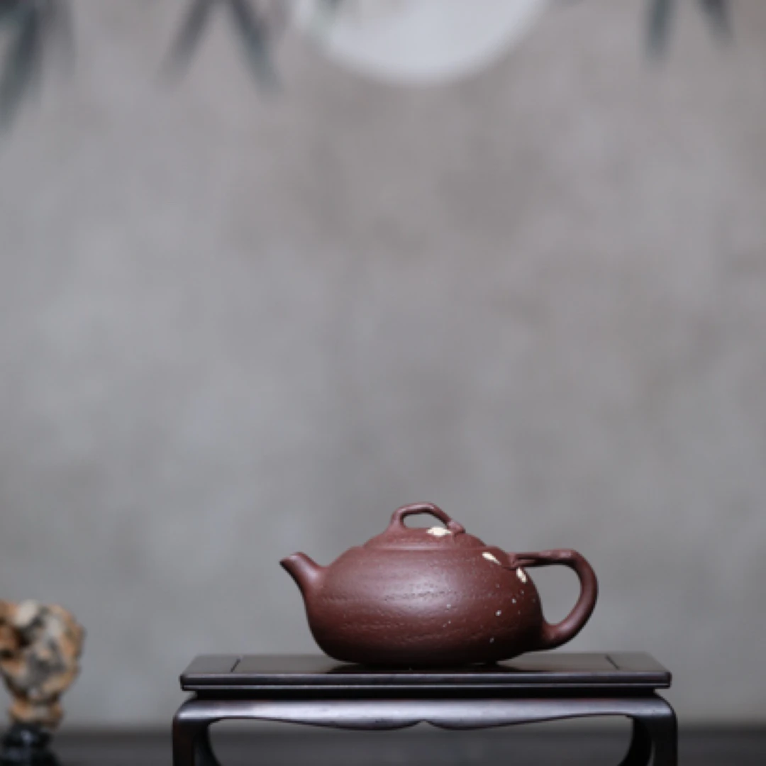 佳作鉴赏  梵尘-石瓢 泥料：紫泥 容量：160cc