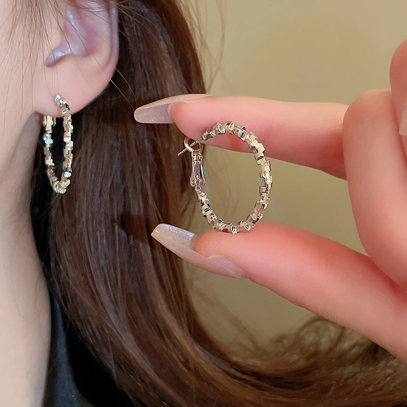 锌合金耳饰 素圈韩国时尚简约耳钉耳环小众百搭高级感耳饰