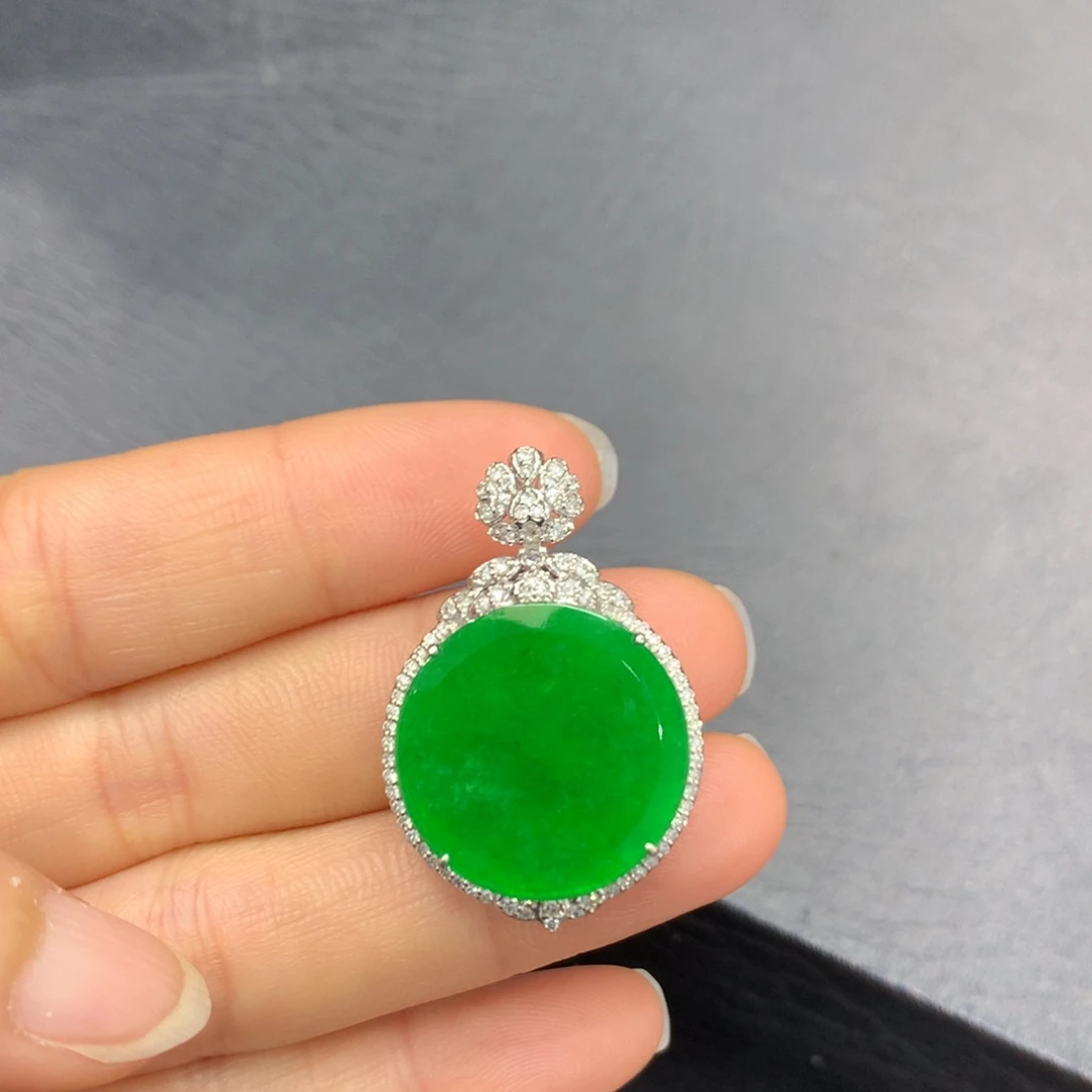 翡翠18K金镶嵌吊坠(不含链)