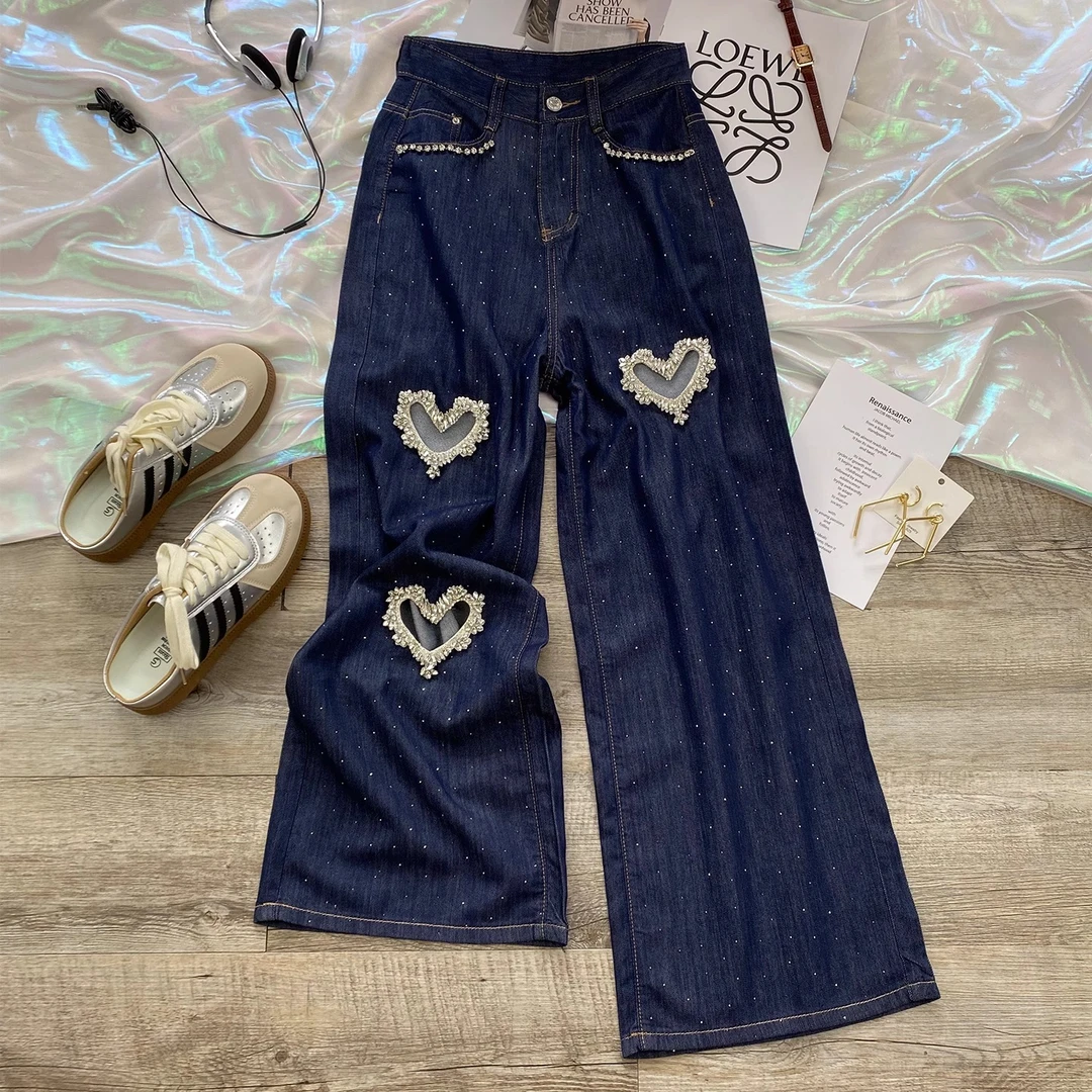 设计感爱心破洞直筒牛仔裤女2025秋季薄款烫钻高腰显瘦宽松阔腿裤