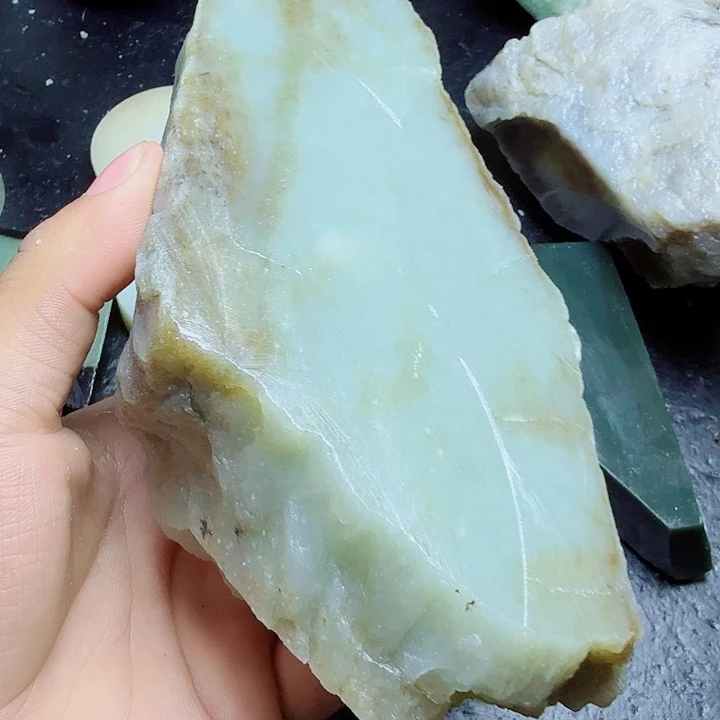 和田玉（糖玉）未镶嵌珠宝奇石俞*棚