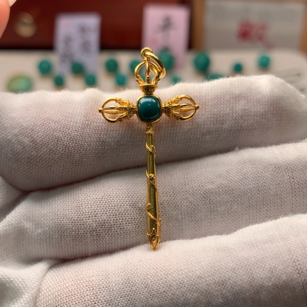 绿松石18K金镶嵌配饰